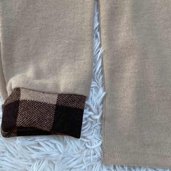 Sew In Love Plaid Hacci Top 💗 Tan & Brown - Picture 9 of 13